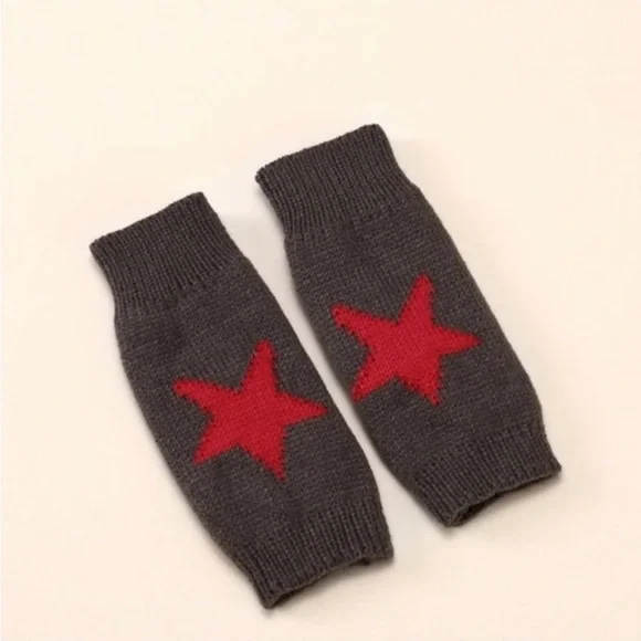Gray Fingerless Mittens with Red Star Design - Picture 2 of 3